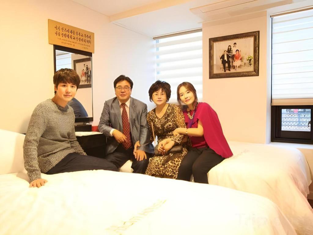 Myeongdong Mom House Seul Exterior foto