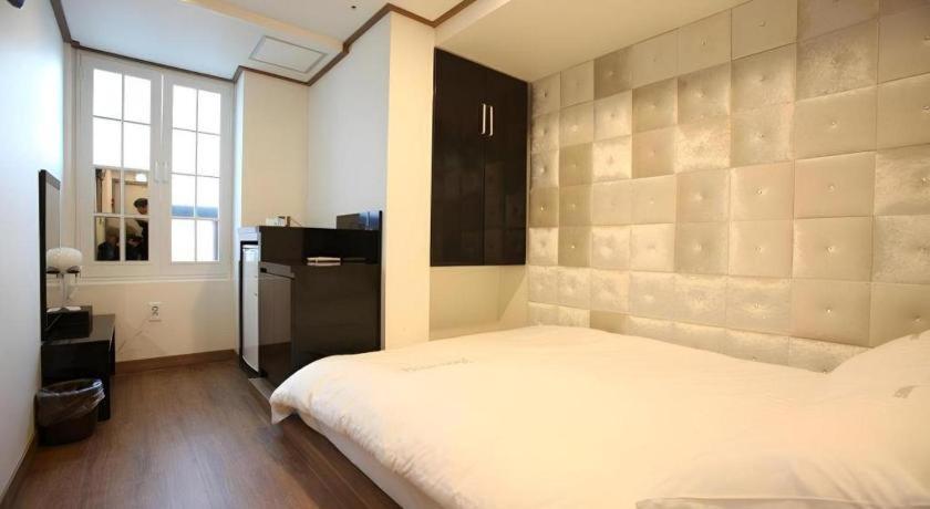 Myeongdong Mom House Seul Exterior foto